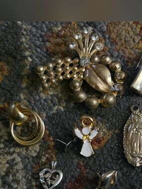 Gold-Tone Vintage Brooch and Charm Pendant Set